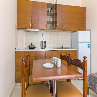 Hotel Paleos Apartments