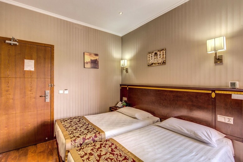 Hotel Rome Love