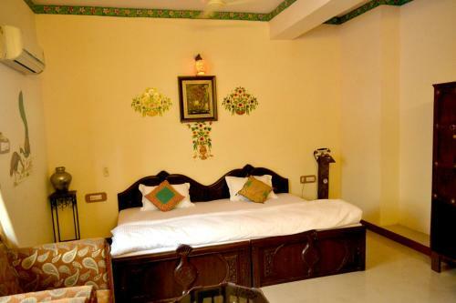 Hotel Kiran Villas