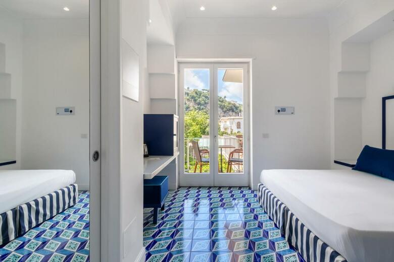 Hotel Mignon