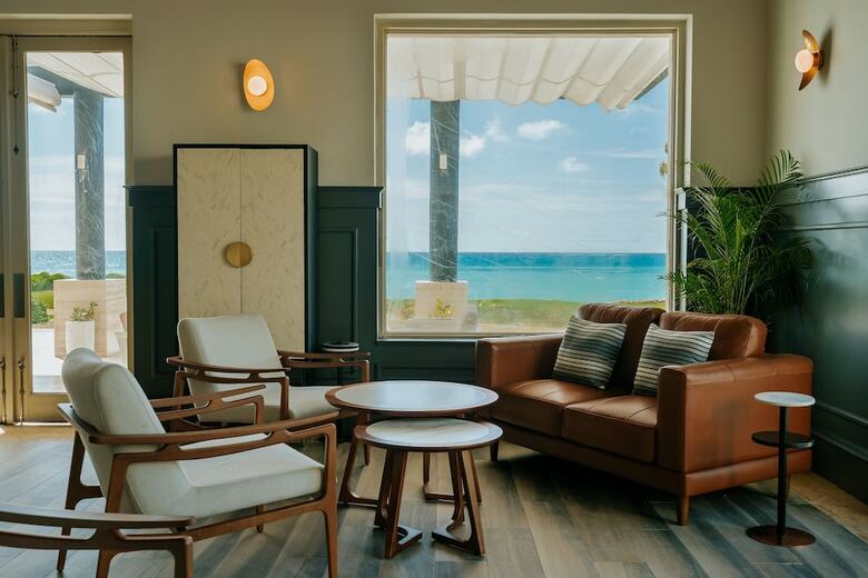 Hotel Eden Roc En Cap Cana