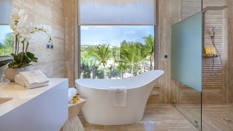 Hotel Eden Roc En Cap Cana