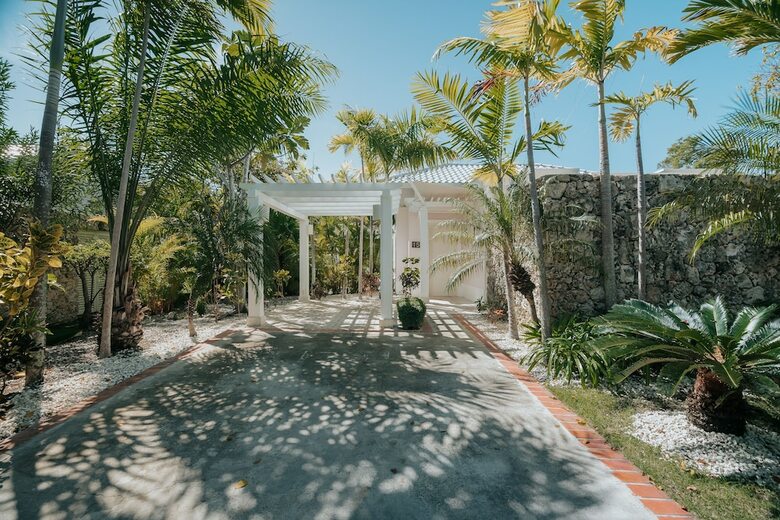 Hotel Eden Roc En Cap Cana