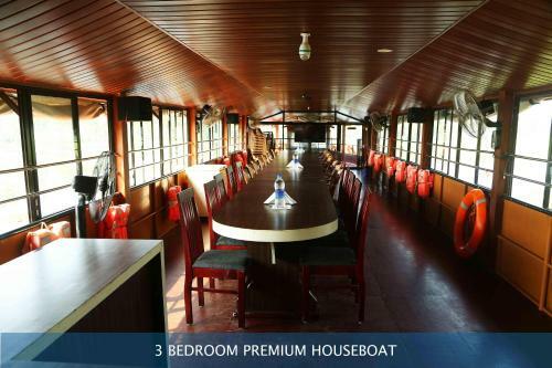 House Boat