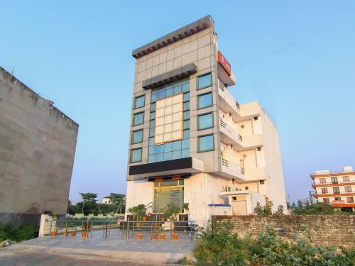 Hotel Oyo Flagship 190 Gomti Nagar