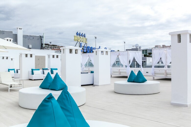 Hotel Blue Sea Lagos de Cesar