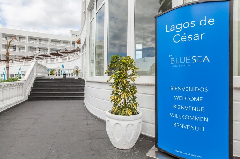 Hotel Blue Sea Lagos de Cesar