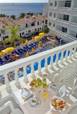 Hotel Blue Sea Lagos de Cesar