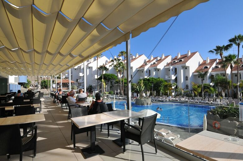 Paradise Park Fun Lifestyle Hotel