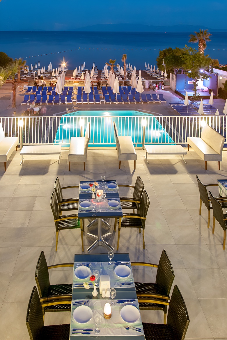Hotel Petunya Beach Resort