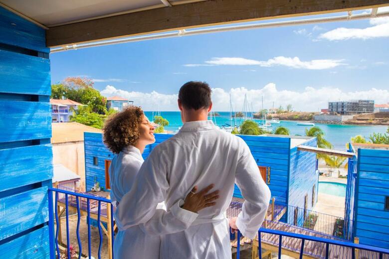 Hotel True Blue Bay Resort
