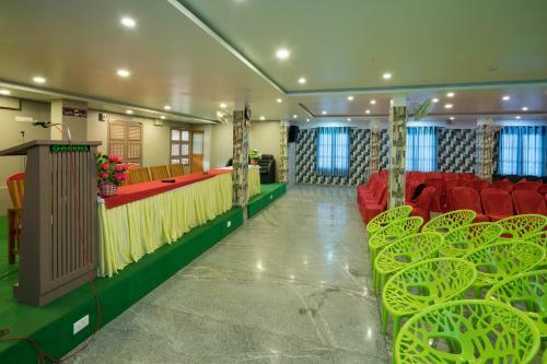 Hotel Oyo 4678 Greens Residency