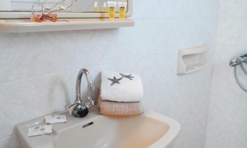 Hostal Ostria Eressos