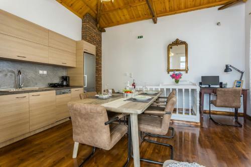 Evagelia's Villas