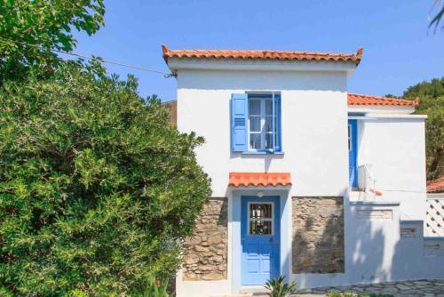 Villa Karavos