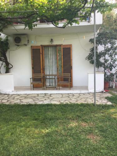 Apartamento Ntinas House