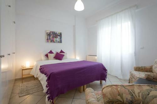 Villa With Pool Close To The Airport, Vari 290m�