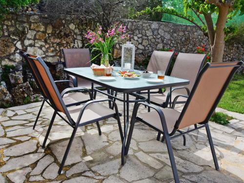 Apartment Triantafyllo