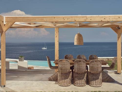 Arismari Luxury Villas