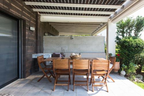 Alkioni Beach Villa
