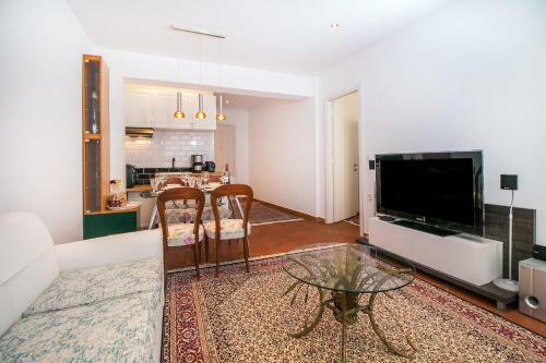 Danezis City Stars Apartments