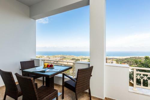 Stone Lion Luxury Villa