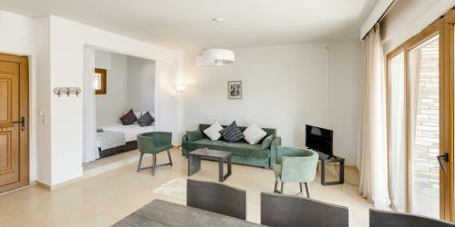 Elaia Villas, Elani