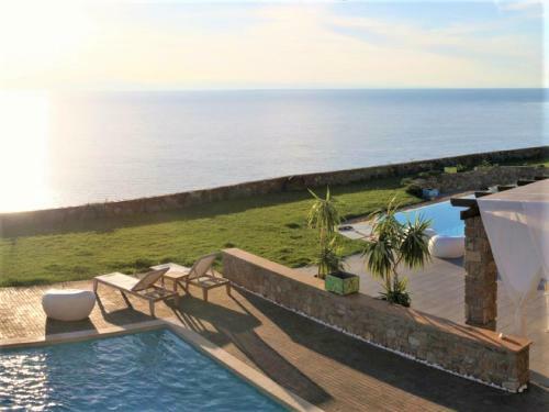 Luxurious Villa In Elani