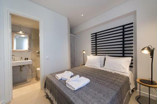 Hotel Crystal Waters