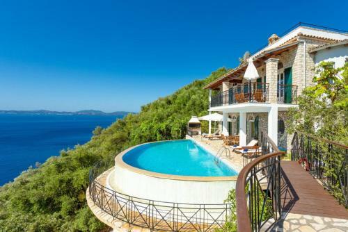 Villa House On The Rocks