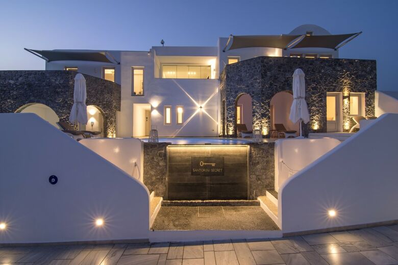Hotel Santorini Secret Premium