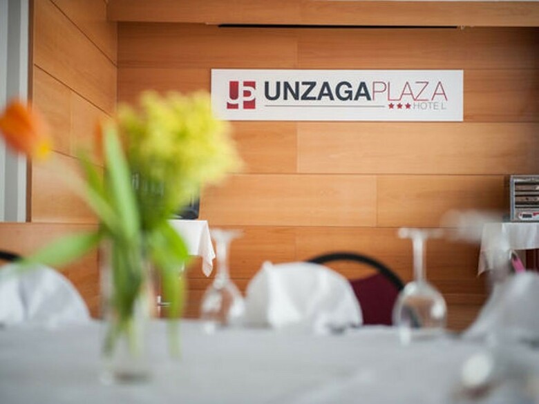 Hotel Unzaga Plaza