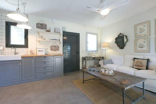 #flh - Apollo & Artemis Villas