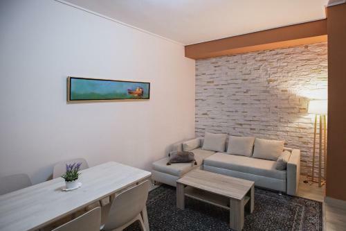 Paradise Apartment In Peiraiki