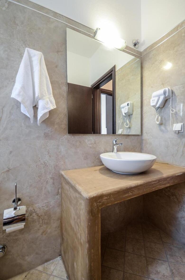 Naxos Luxury Villas
