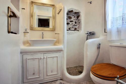 Villa Fulfill Your Holiday Dreams At Panormo Beach