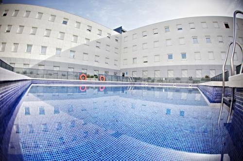 Vertice Apartamentos Sevilla Aljarafe