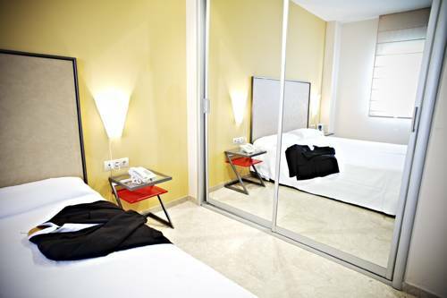 Vertice Apartamentos Sevilla Aljarafe