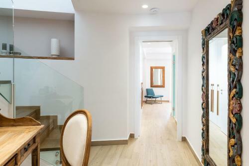 Avra Apartments Venetian Harbour