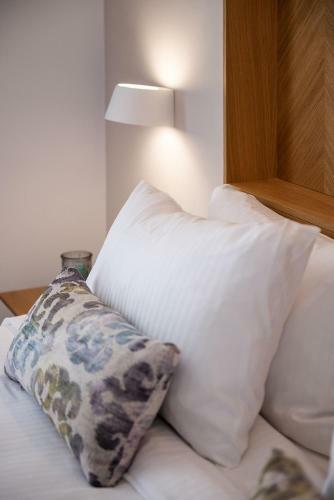 Avra Apartments Venetian Harbour