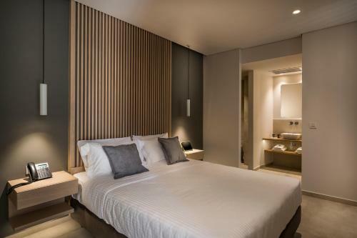 Trianon Luxury Apartments & Suites