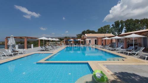 Hotel Remetzo Village