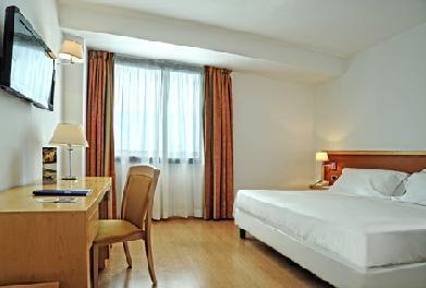 Hotel Idea Roma Cinecitta`