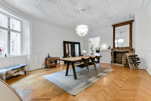 Apartamento An Authentic And Luxurious 200 Sqm Experience