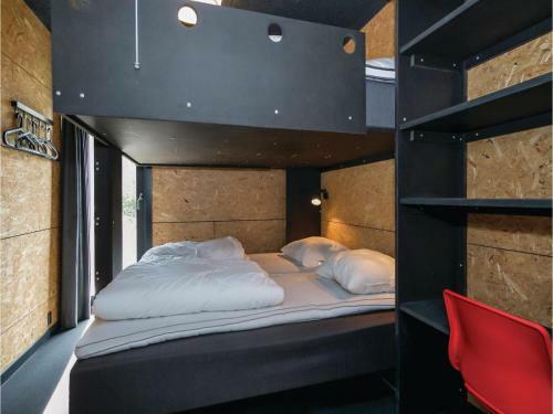 Five-bedroom Holiday Home In Hadsund