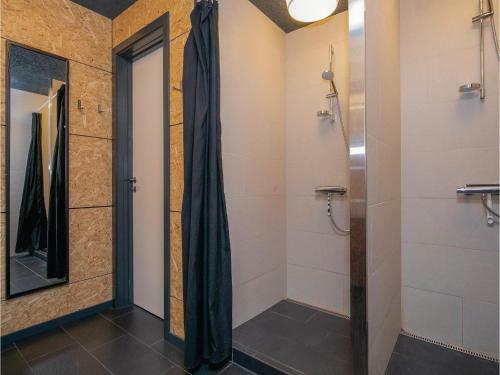 Five-bedroom Holiday Home In Hadsund