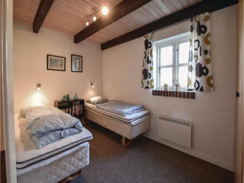 Four-bedroom Holiday Home In Juelsminde