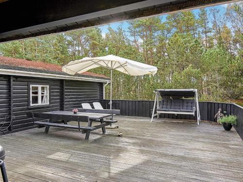 Holiday Home Kj�ddtynjan II