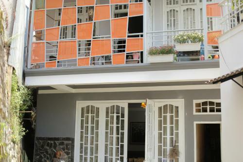 Albergue 2moonhouse 2
