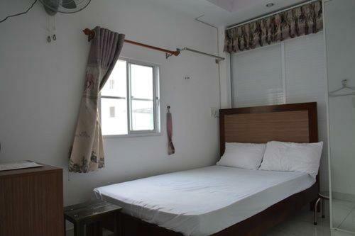 Hostal Yhd Hotel